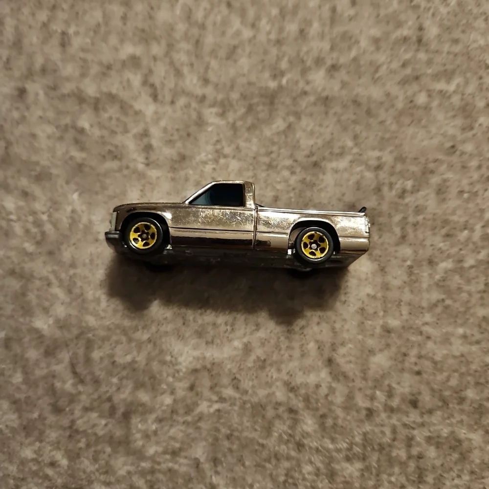 HOT WHEELS MATTEL 1995 CHINA CHEVY 1500 PICK UP CROME SILVER  VINTAGE (ZL-C)